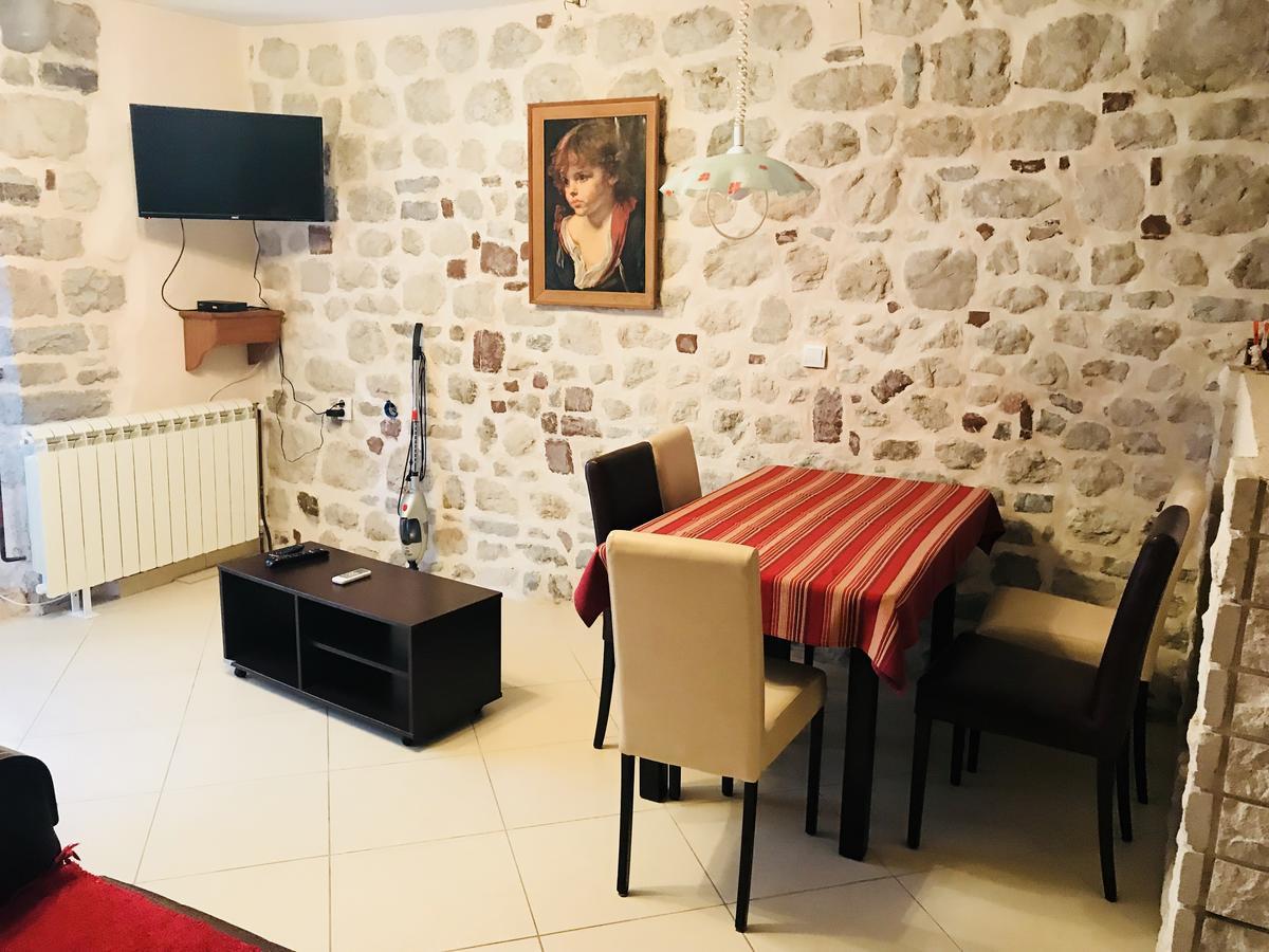 ריסאן Apartments Sneza מראה חיצוני תמונה
